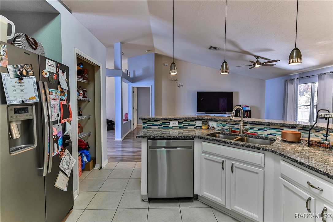 10 Greentree Street, Homosassa, New York image 11