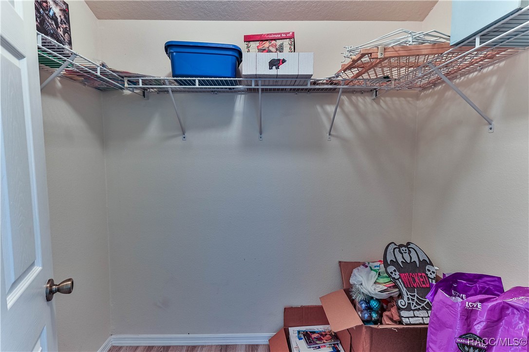 10 Greentree Street, Homosassa, New York image 27