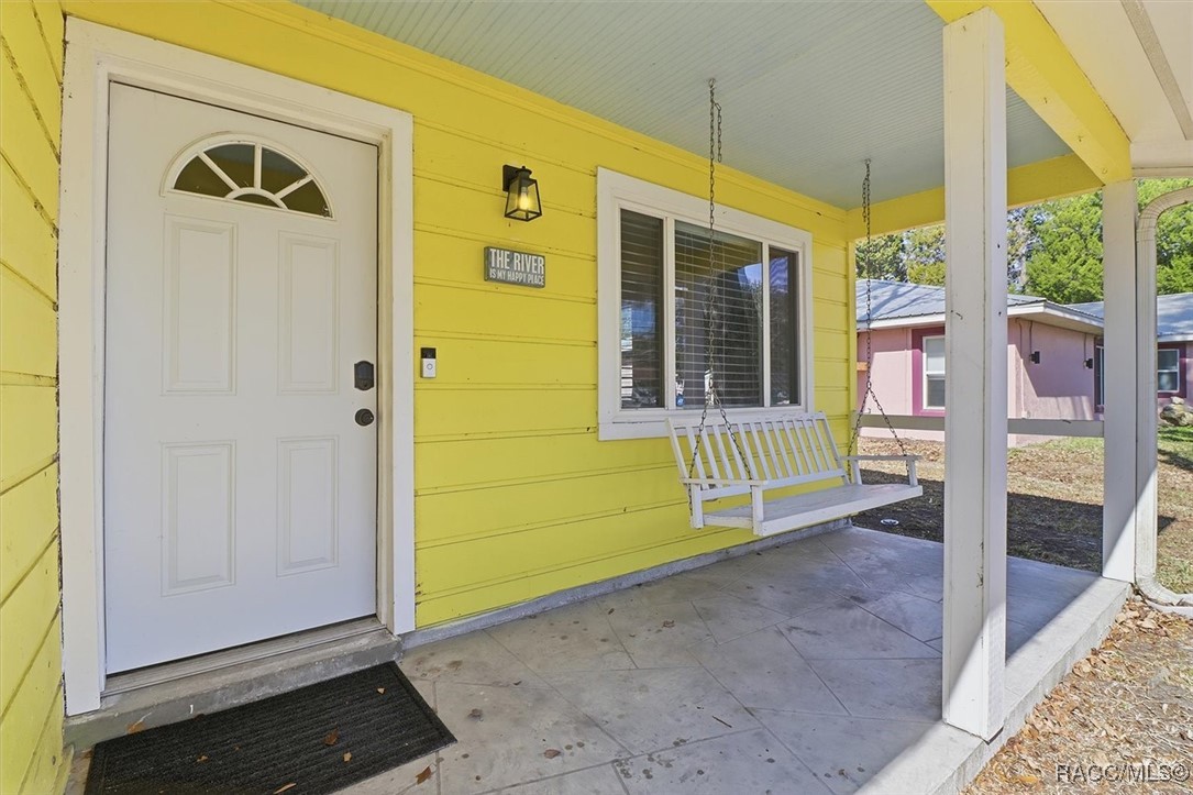 3644 N Hiawatha Terrace