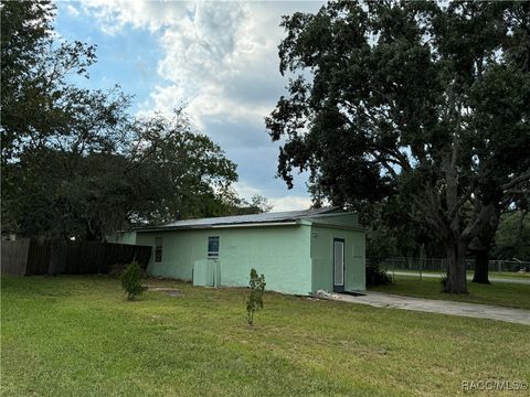 A home in Lecanto