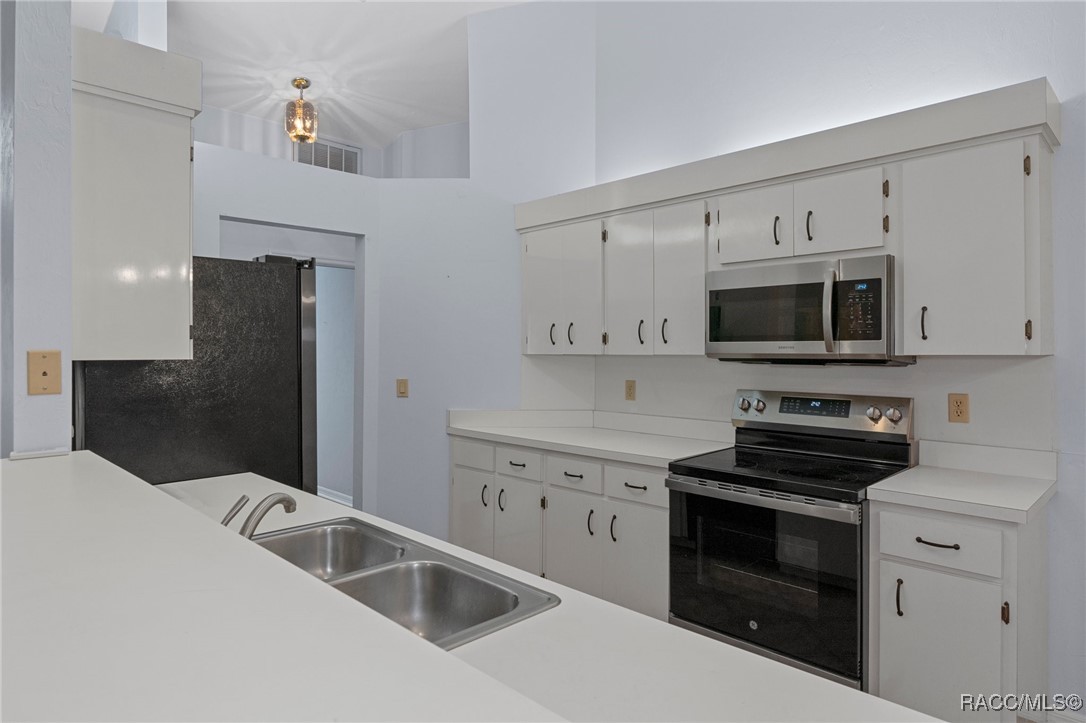 2061 E Celina Street, Inverness, Florida image 10