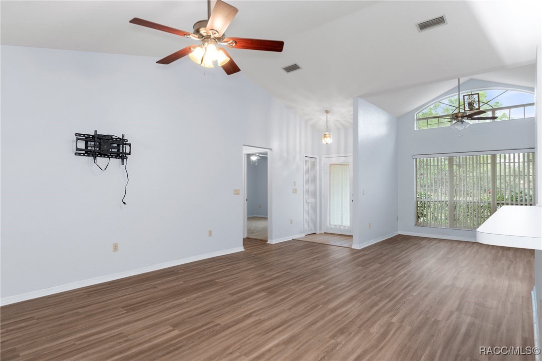 2061 E Celina Street, Inverness, Florida image 5