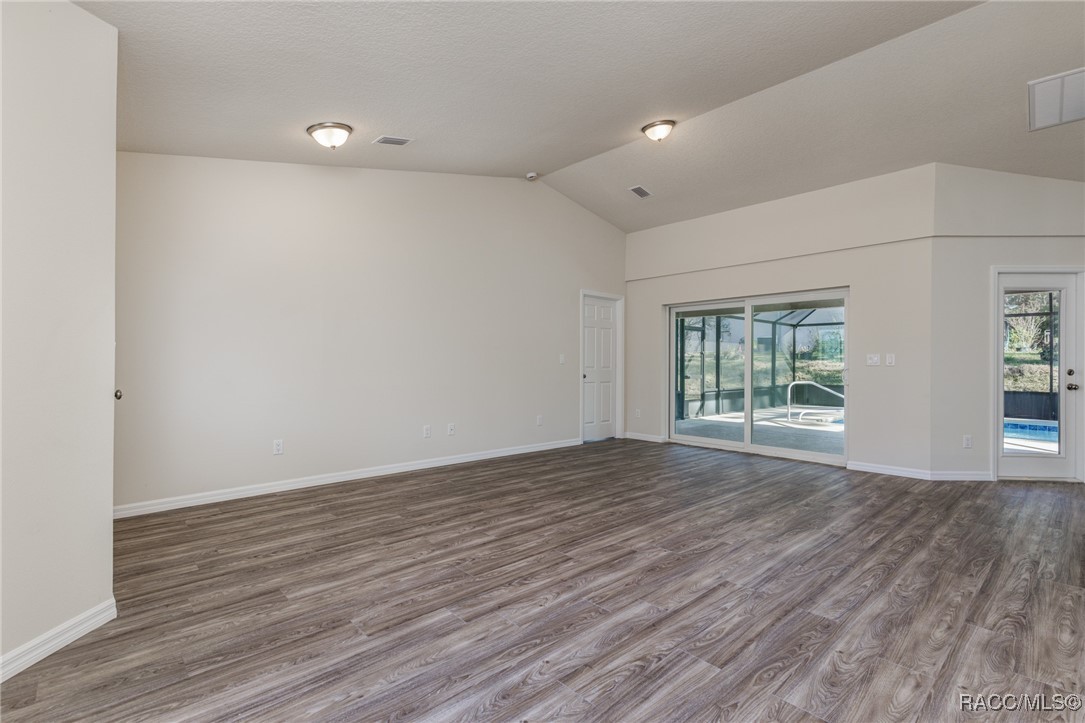 7347 N Gibralter Drive