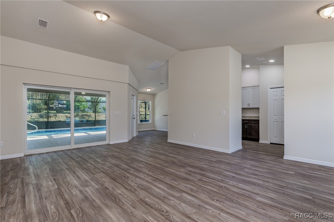 7347 N Gibralter Drive