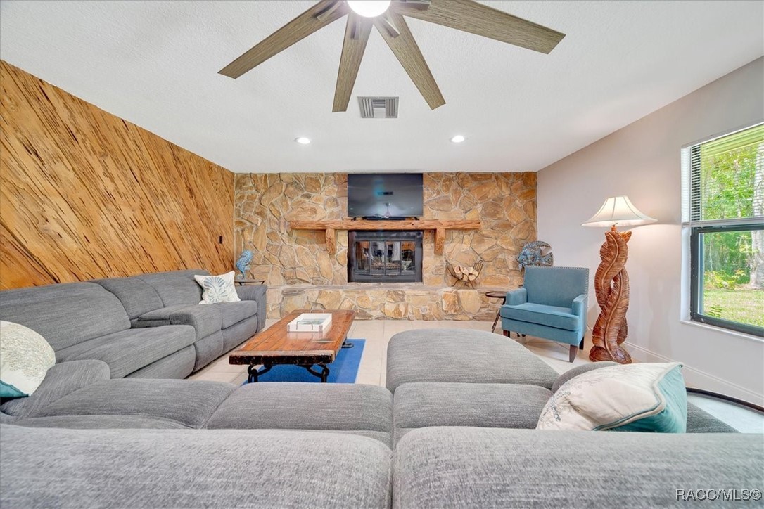 4330 S Conwell Point, Homosassa, New York image 12