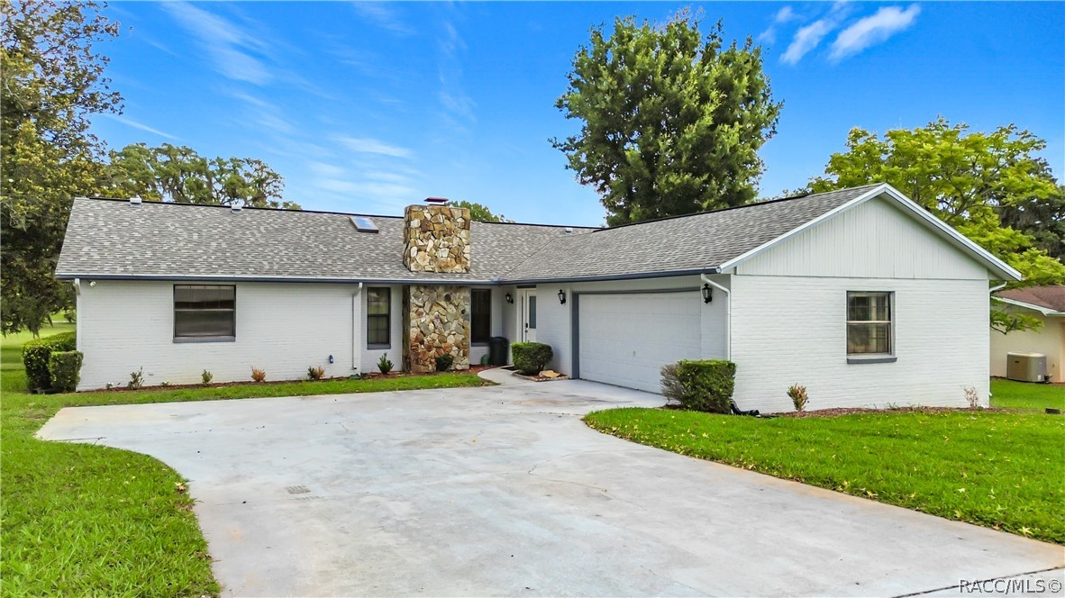 8831 E Sandpiper Drive
