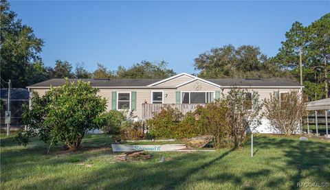 A home in Dunnellon