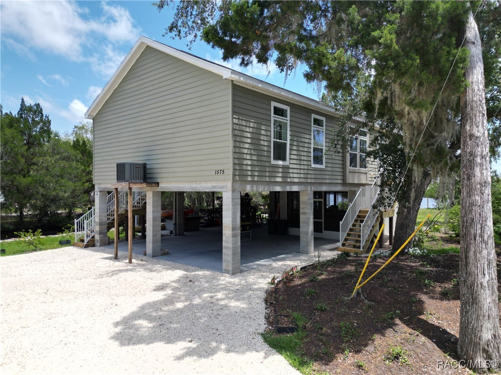 1575 S Wallace Point 23