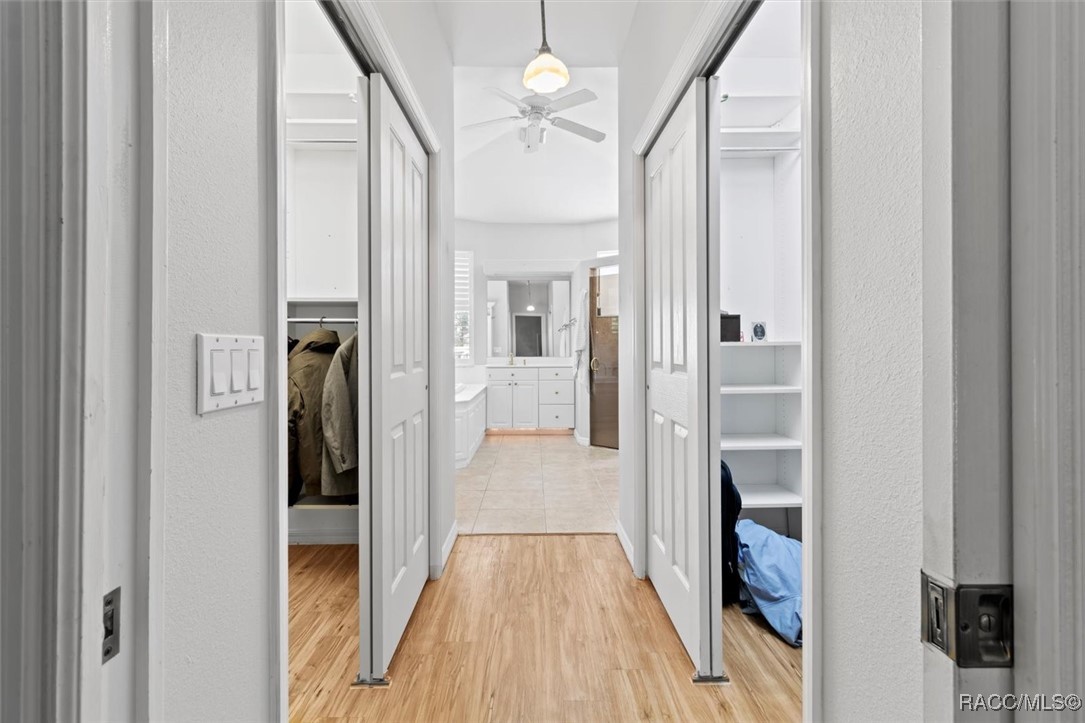 3563 W Blossom Drive, Beverly Hills, New York image 27