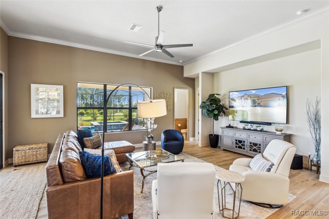 Hernando, Florida, 34442, United States, 3 Bedrooms Bedrooms, ,4 BathroomsBathrooms,Residential,Active,1973355