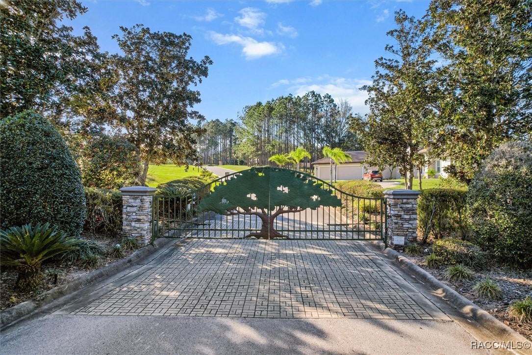 50 W Glen Arbor Lane