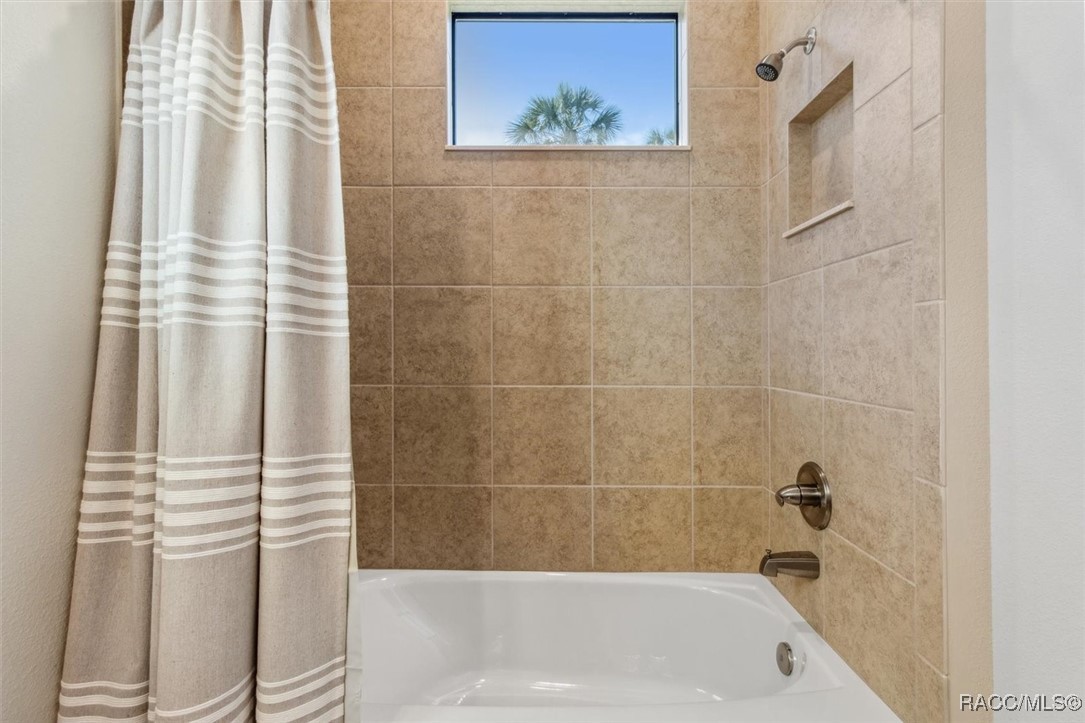 Hernando, Florida, 34442, United States, 3 Bedrooms Bedrooms, ,4 BathroomsBathrooms,Residential,Active,1973355