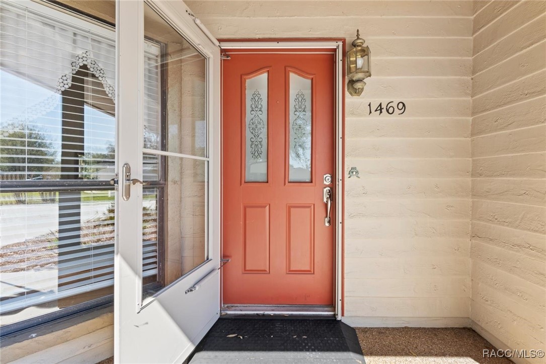1469 N Chapelcross Loop, Crystal River, Florida image 7