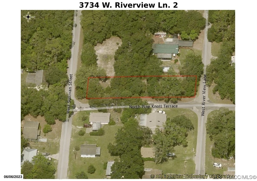 3734 W Riverview Lane, Dunnellon, Florida image 2