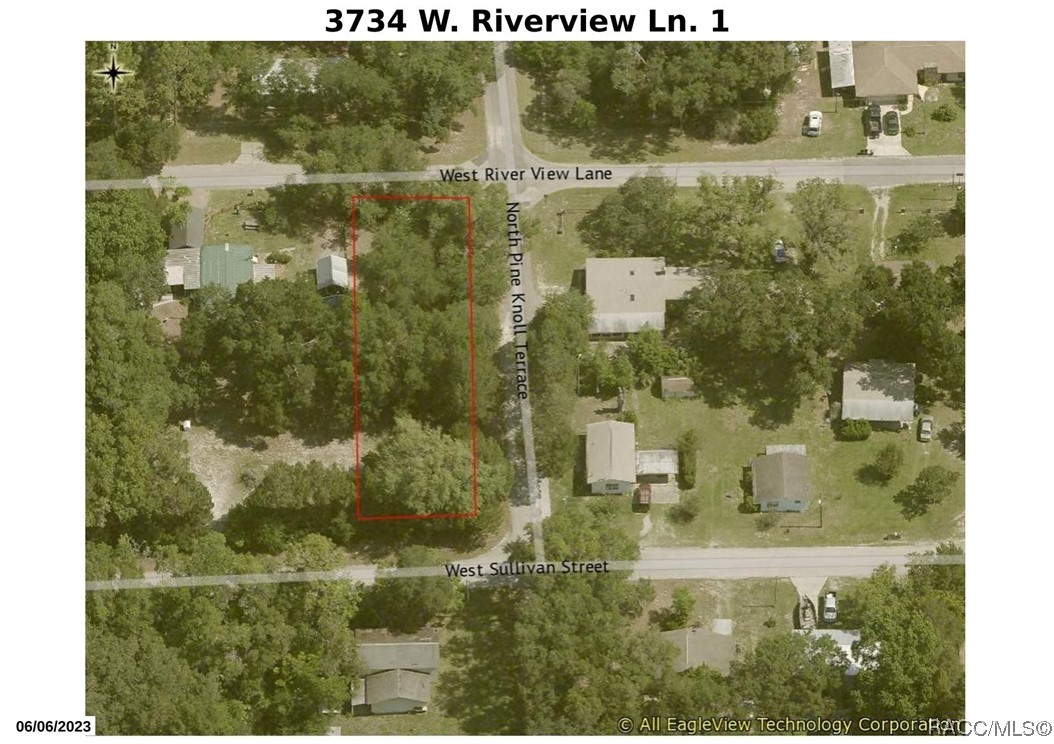 3734 W Riverview Lane, Dunnellon, Florida image 1