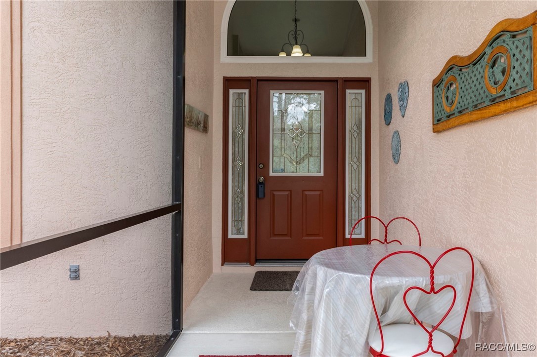 6081 N Kingwood Terrace