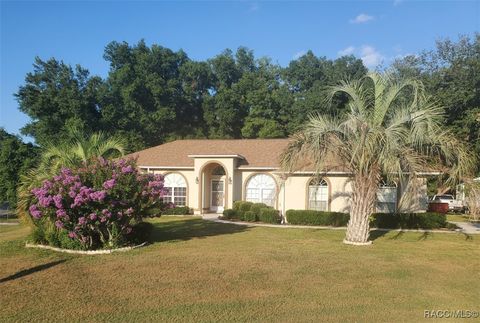 A home in Citrus Springs