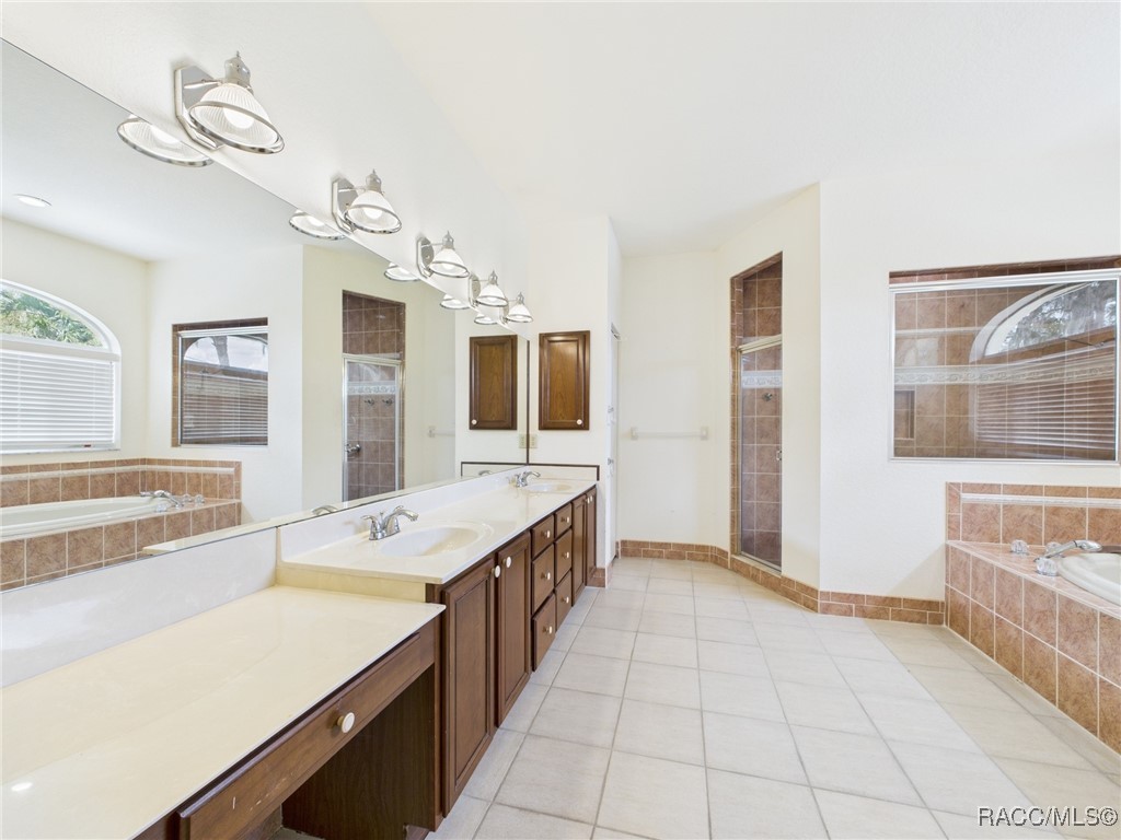 402 NW Magnolia Circle, Crystal River, Florida image 36