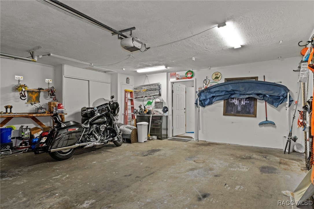 3 Clifford Drive, Beverly Hills, New York image 40