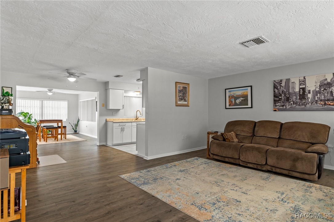 3 Clifford Drive, Beverly Hills, New York image 5
