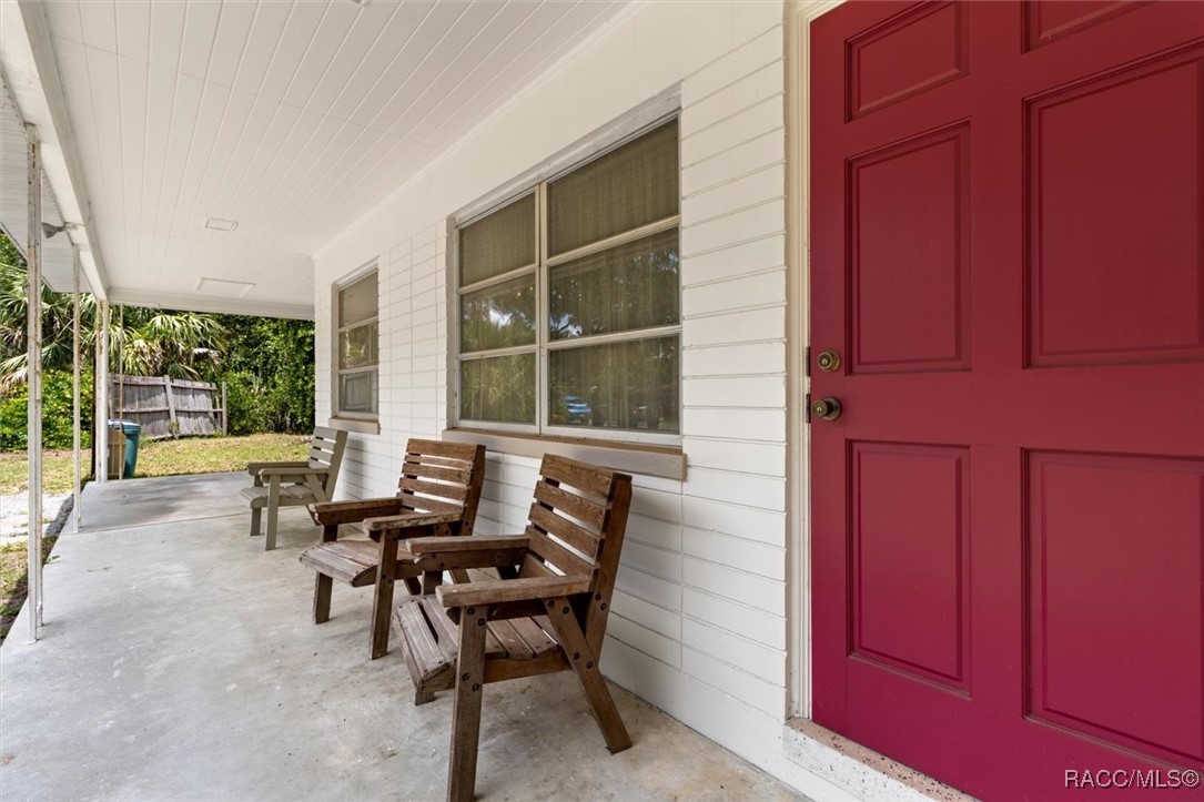 9665 W Orchard Street, Crystal River, New York image 4