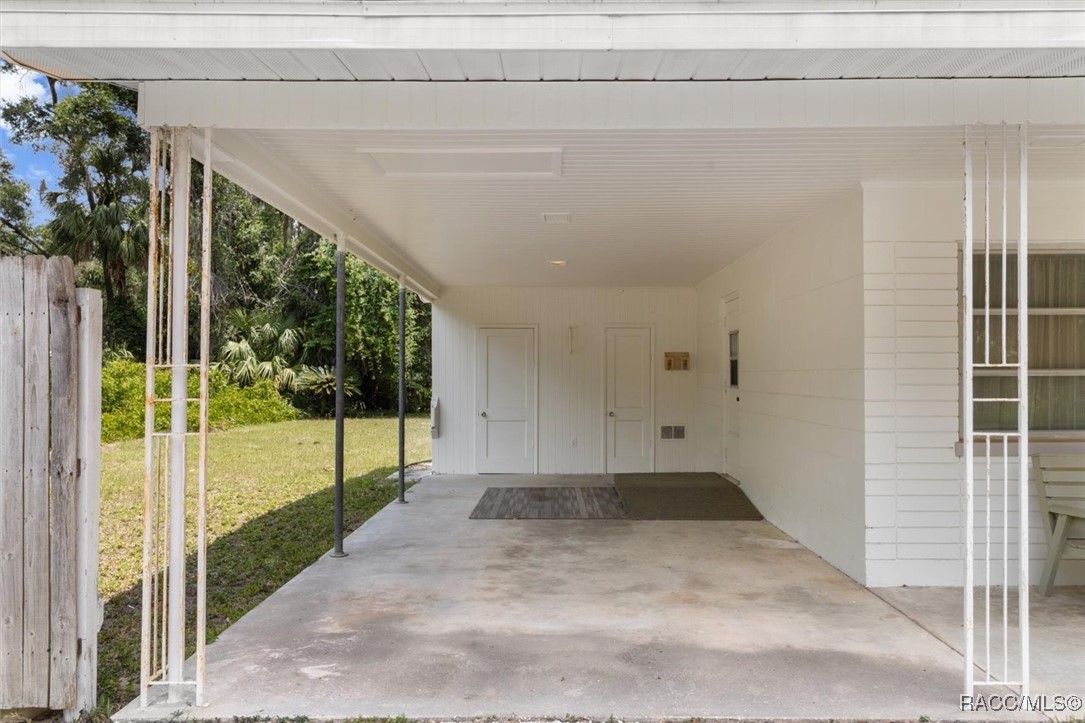 9665 W Orchard Street, Crystal River, New York image 8