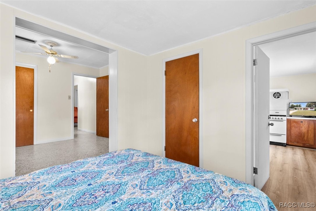 9665 W Orchard Street, Crystal River, New York image 32