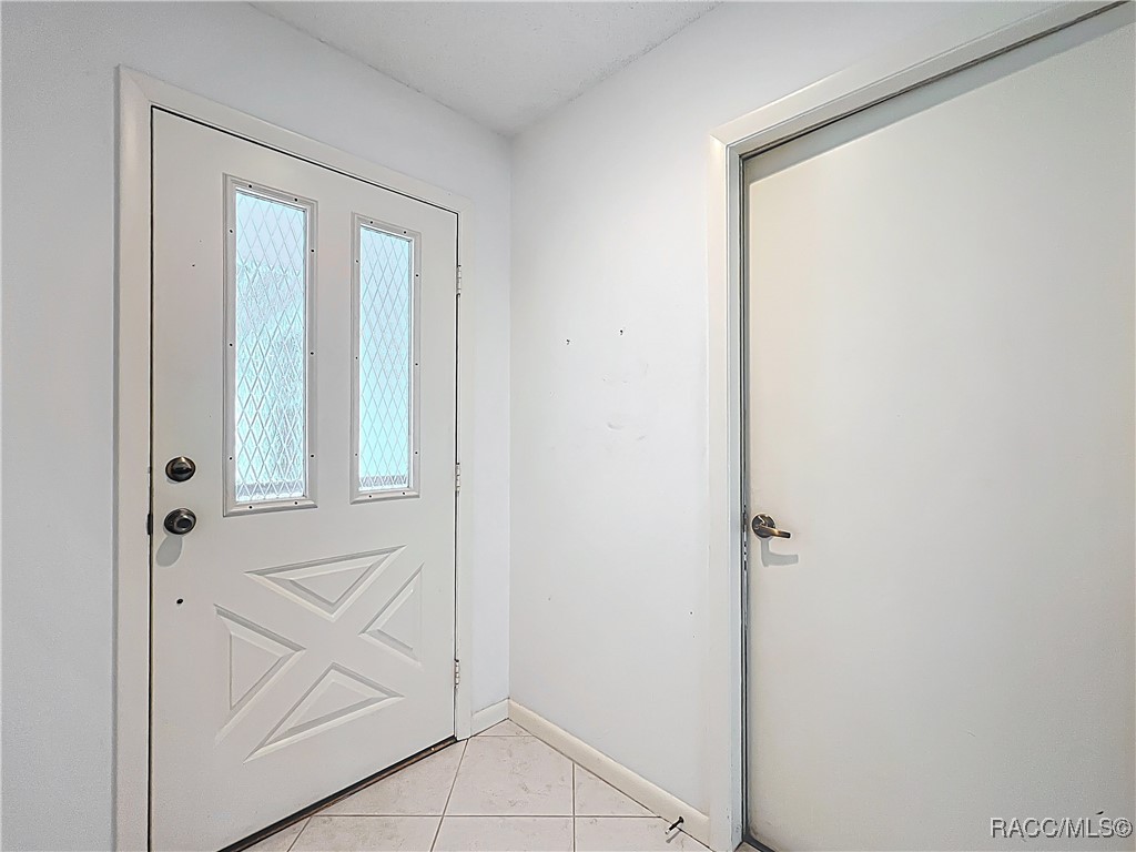 3328 S Whitechappel Point, Inverness, New York image 7