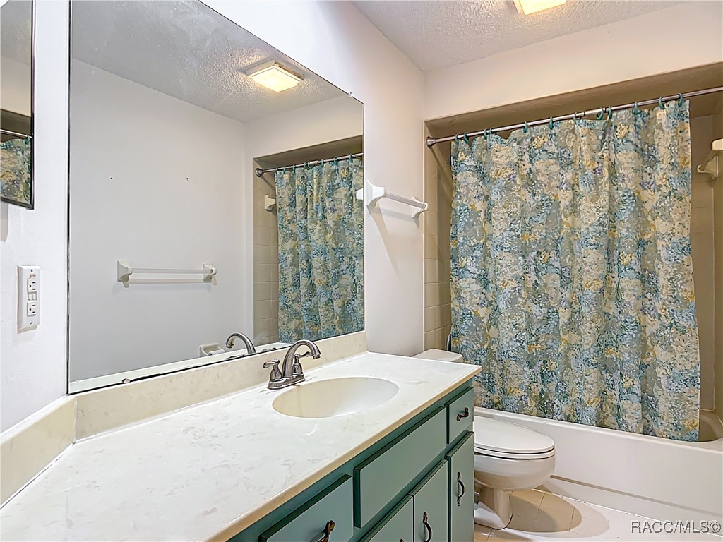3328 S Whitechappel Point, Inverness, New York image 31