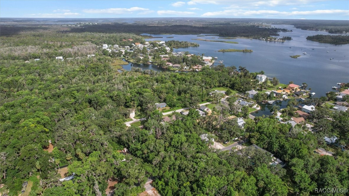 868 N Gardenview Terrace, Crystal River, Florida image 34