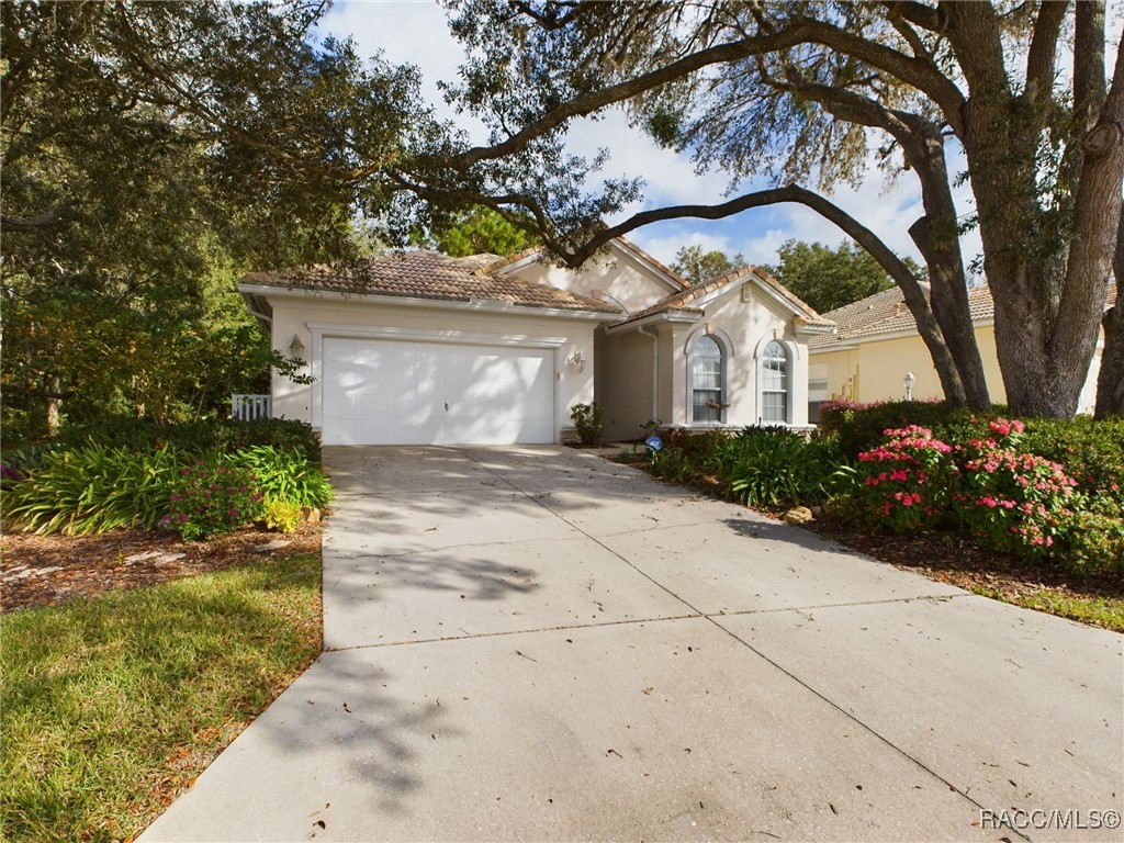 815 W Mays Path, Hernando, Florida image 2