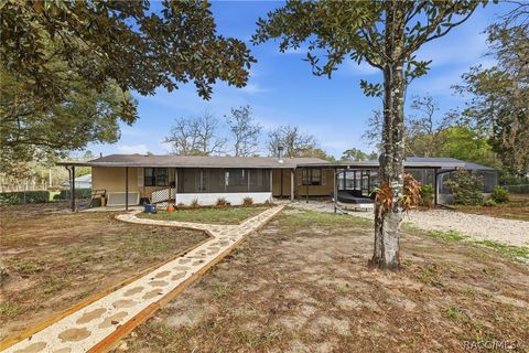 Homes For Sale - 5737 W Murphy Court<br/> Homosassa, FL 34446