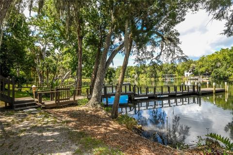 A home in Crystal River