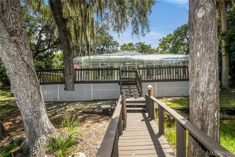 A home in Crystal River