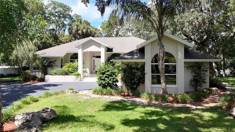 A home in Crystal River