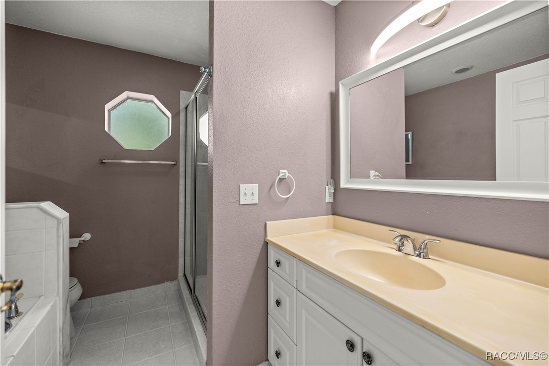 25 Lake Wood Circle, Ocala, Florida image 35