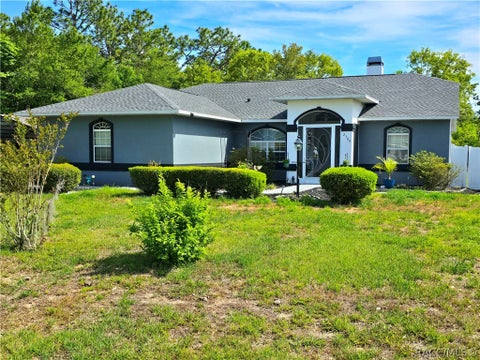 Homes For Sale - 2500 E Steven Street<br/> Inverness, FL 34453