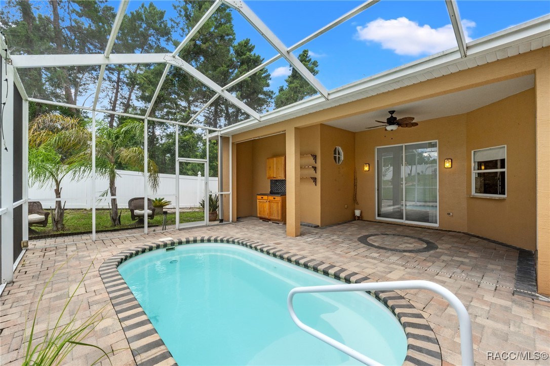 8240 Christopher Lane, Weeki Wachee, Florida image 38