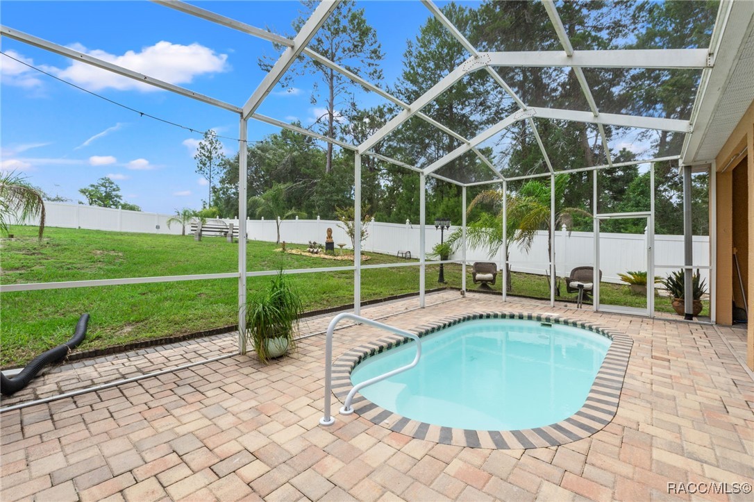 8240 Christopher Lane, Weeki Wachee, Florida image 37