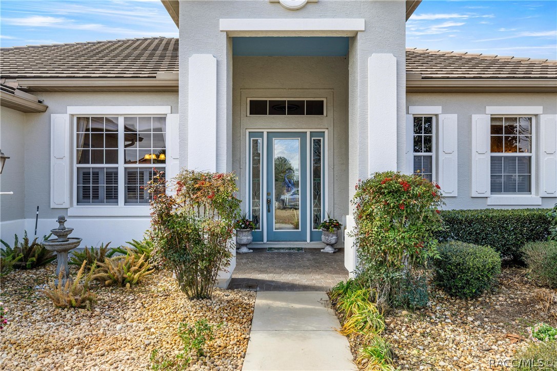 1626 E Gate Dancer Circle