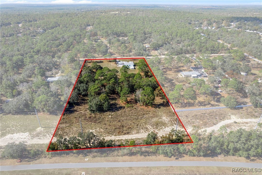 649 S West Bend Point