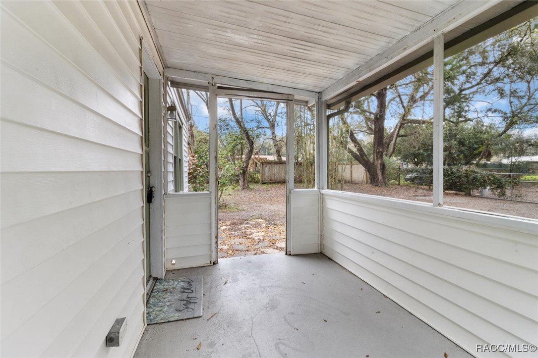 9025 Gronde Avenue, Brooksville, Florida image 11