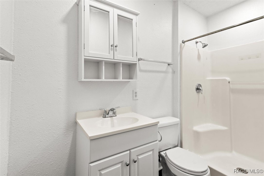 9025 Gronde Avenue, Brooksville, Florida image 24