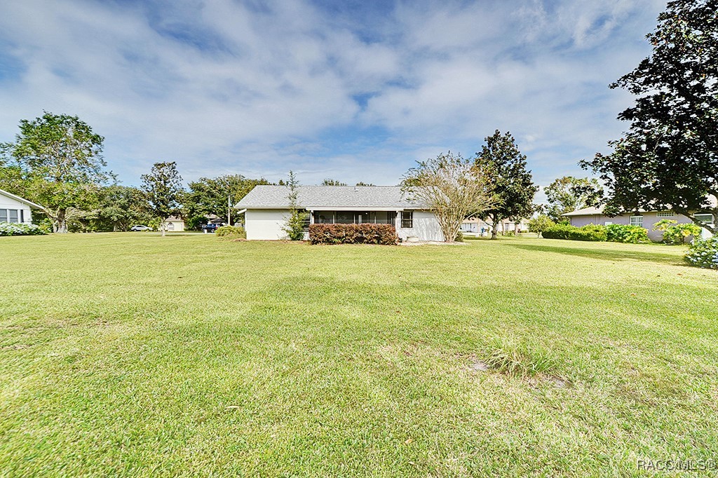 90 E Falconry Court, Hernando, Florida image 38