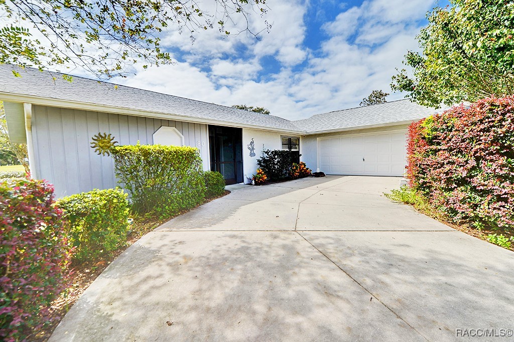 90 E Falconry Court, Hernando, Florida image 3