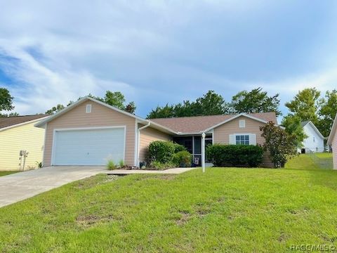 Homes For Sale - 774 W Colbert Court<br/> Beverly Hills, FL 34465