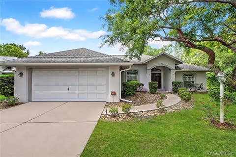 12 Anton Court,  FL 34446