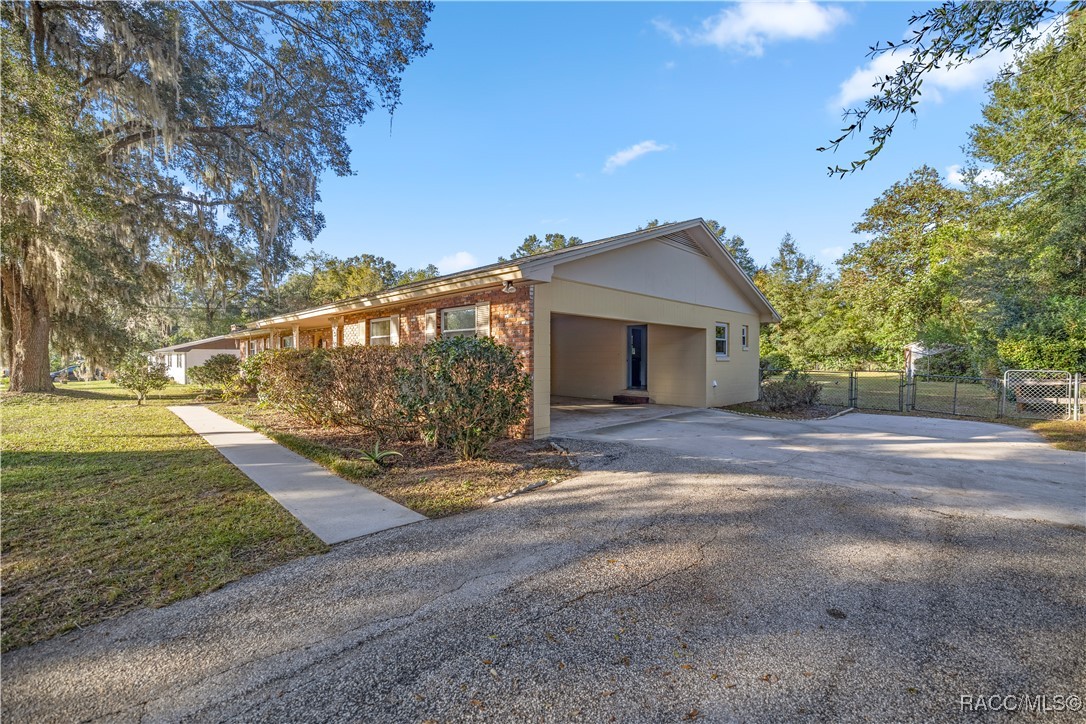 820 NE 42nd Terrace, Ocala, Florida image 4