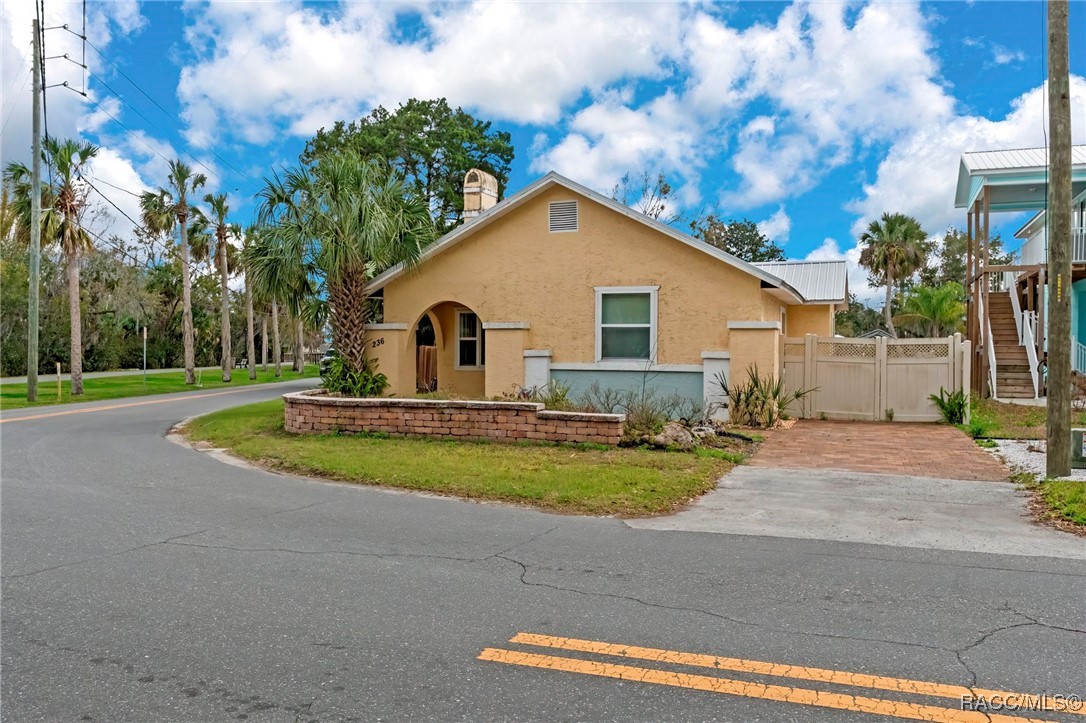 236 NE 3rd Street, Crystal River, Florida image 19