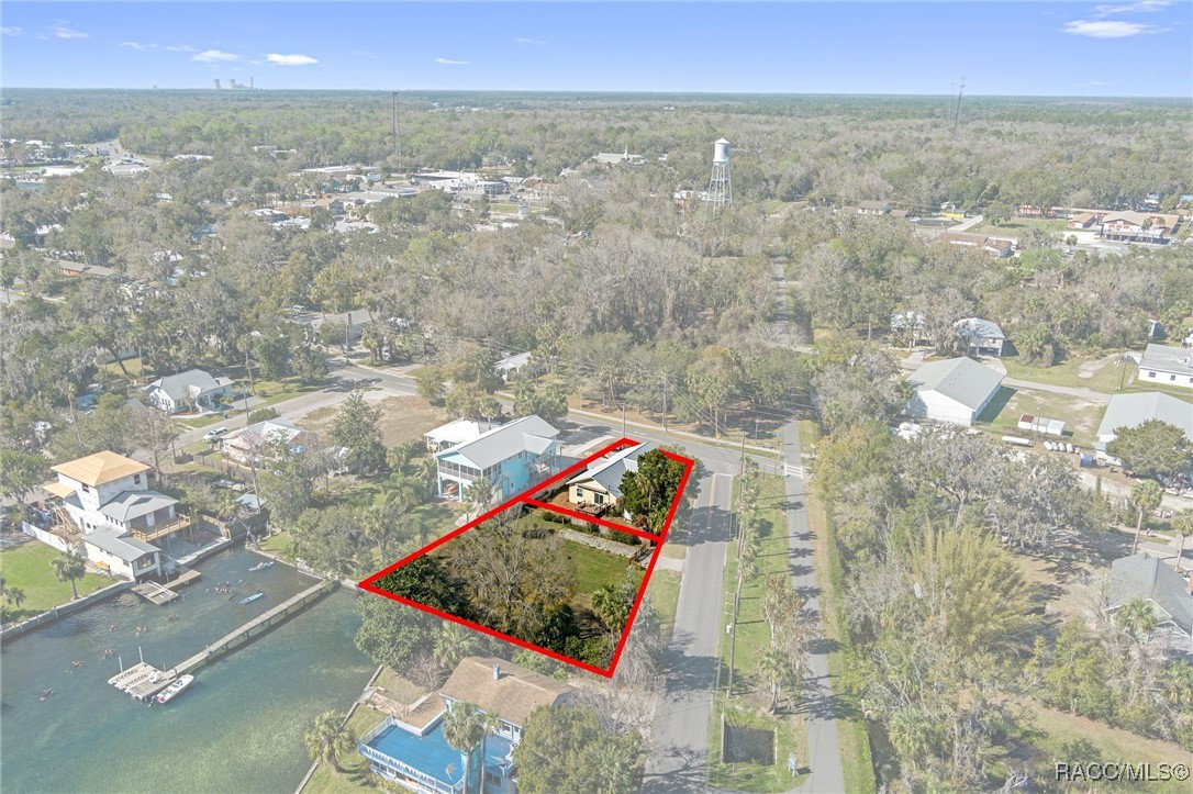 236 NE 3rd Street, Crystal River, Florida image 11